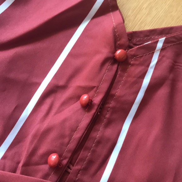 Striped belted cami romper - Picture 2 of 5